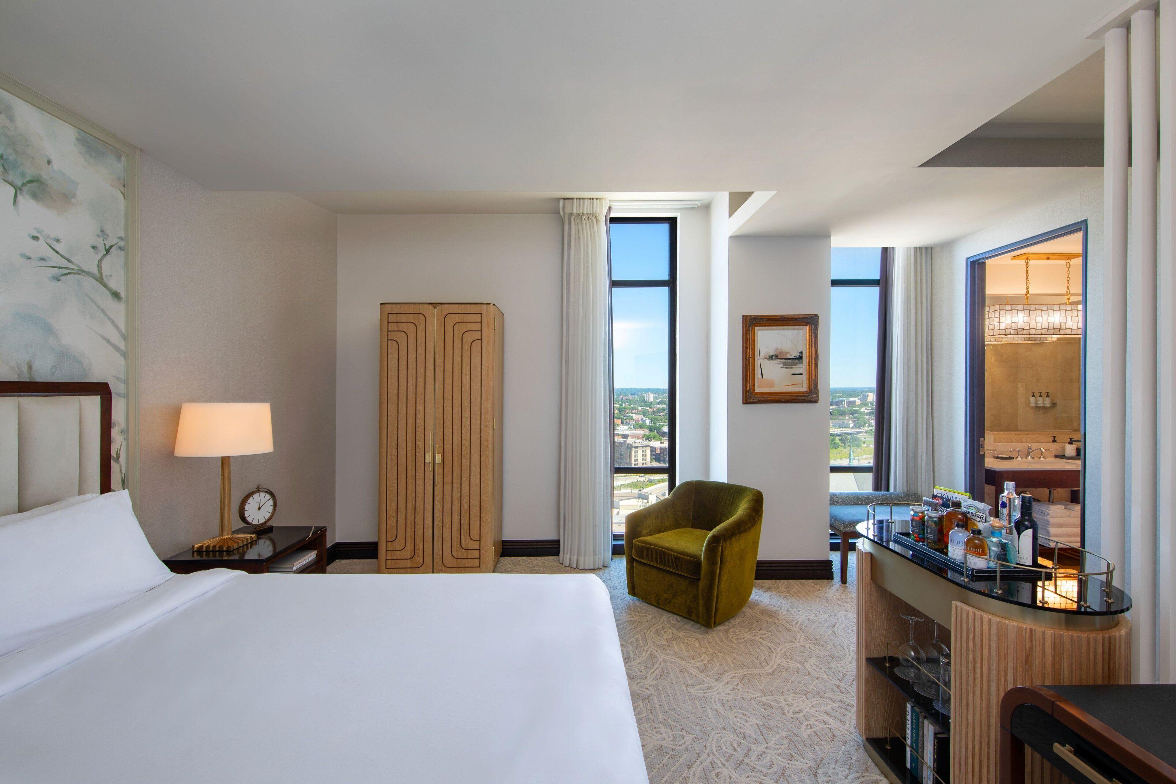 Guest Room 1 King,1620198070:JPEG